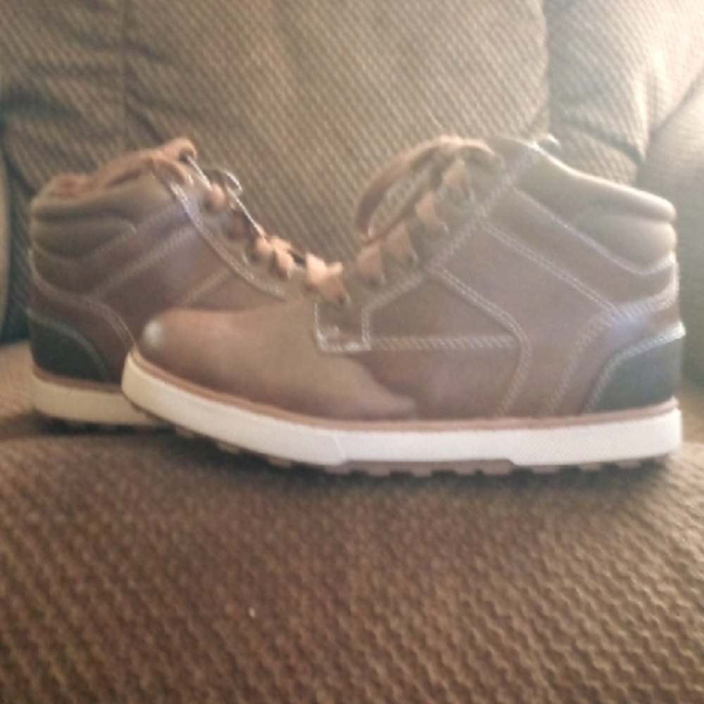 Boys Size 2 Boots
